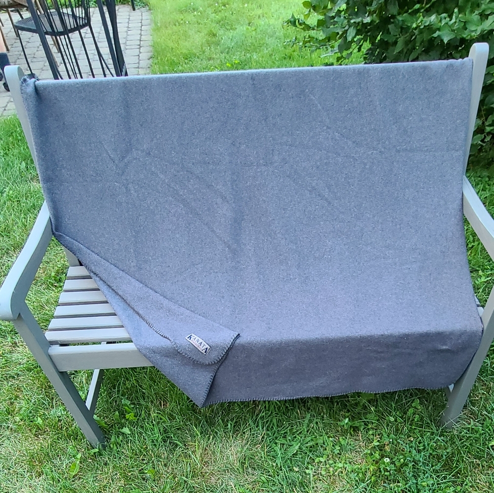Kanata Fleece blanket
